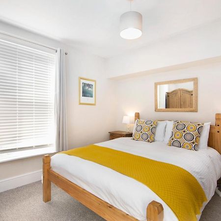 Salt Lane Apartments Salisbury Extérieur photo