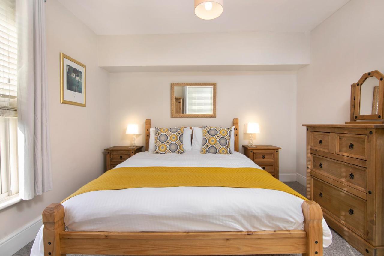 Salt Lane Apartments Salisbury Extérieur photo